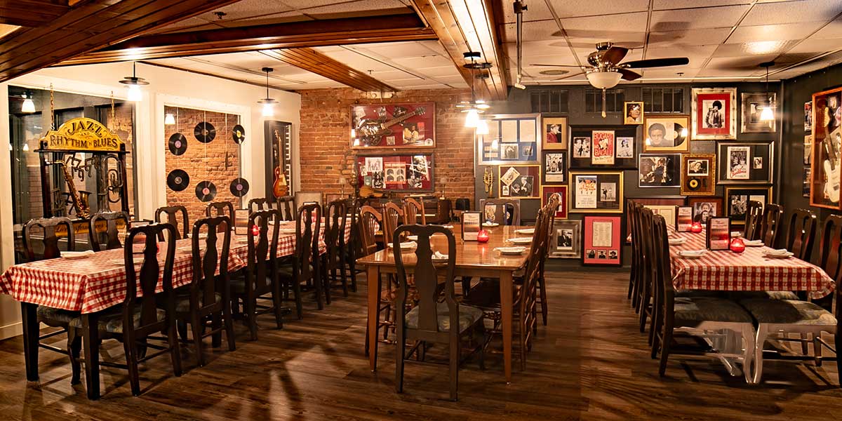 vinny vanucchis dining room